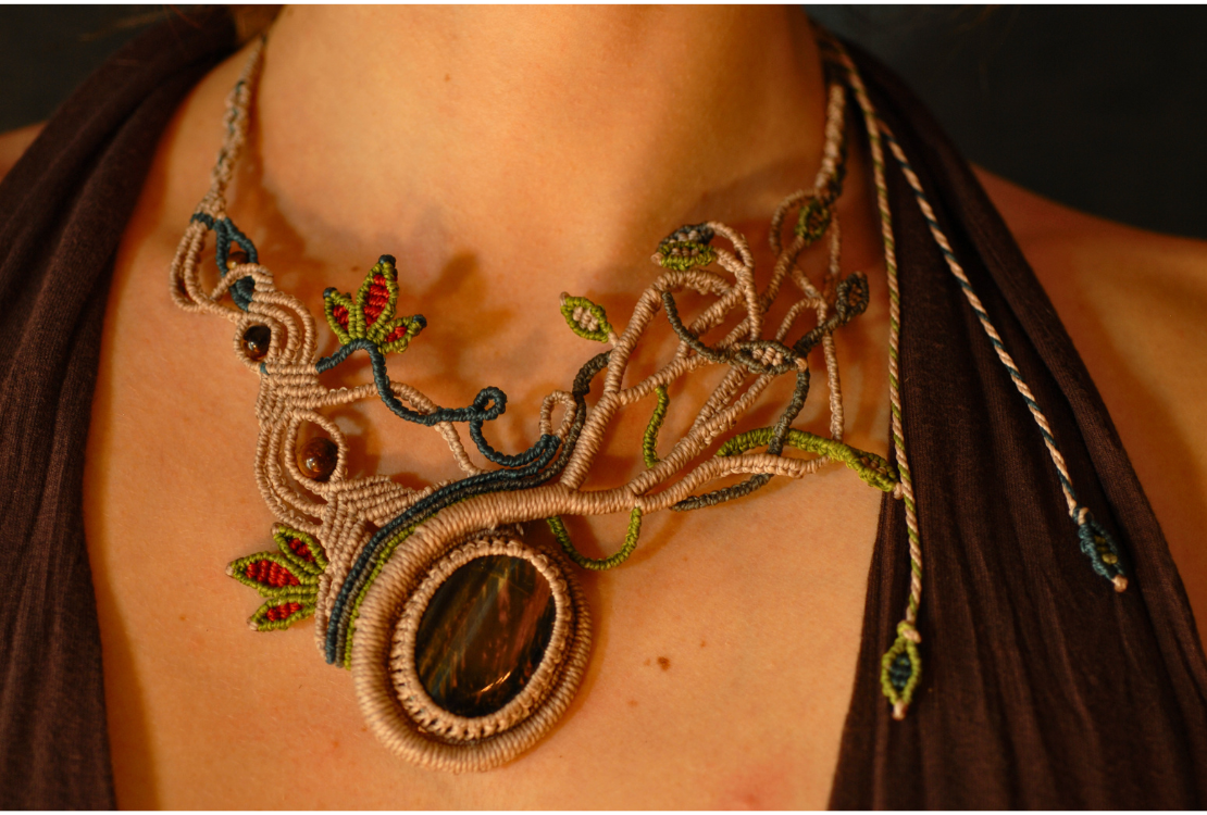 Plastrons